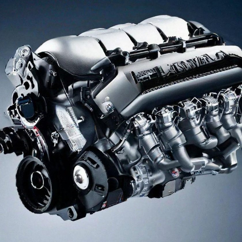 V 8 двигатель