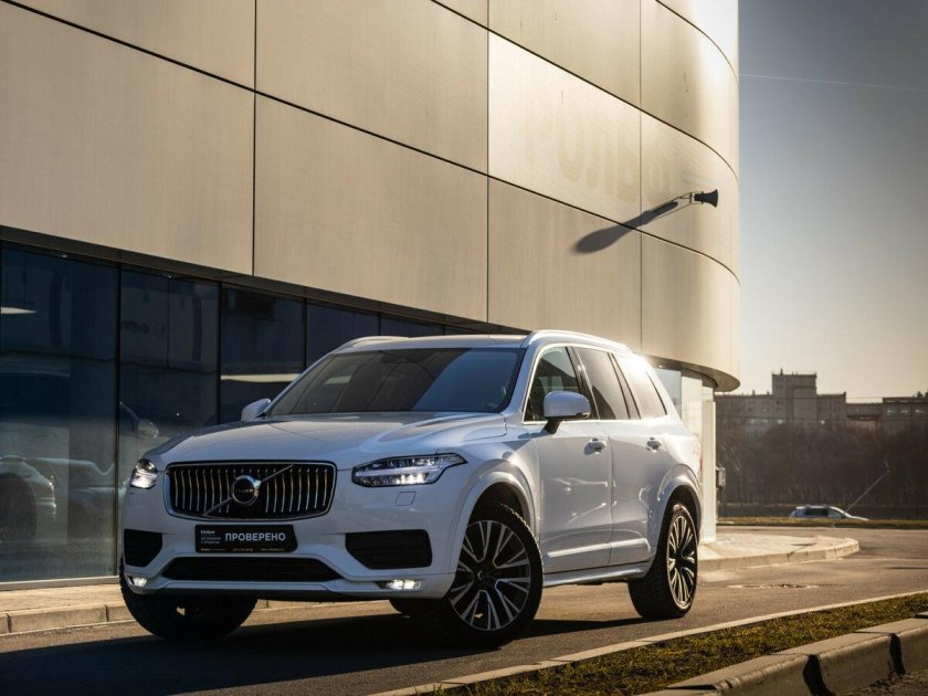 Volvo xc90 2021