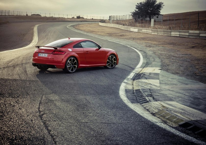 Ауди ТТ РС