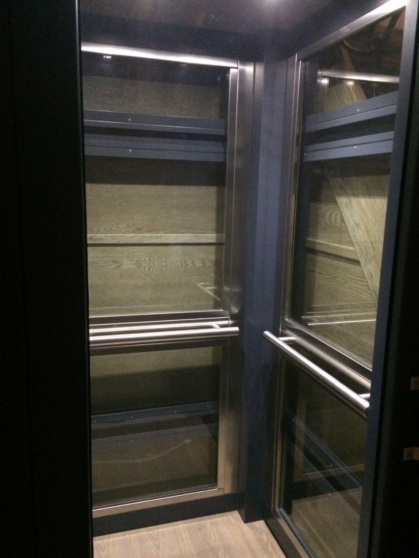 Лифт изнутри