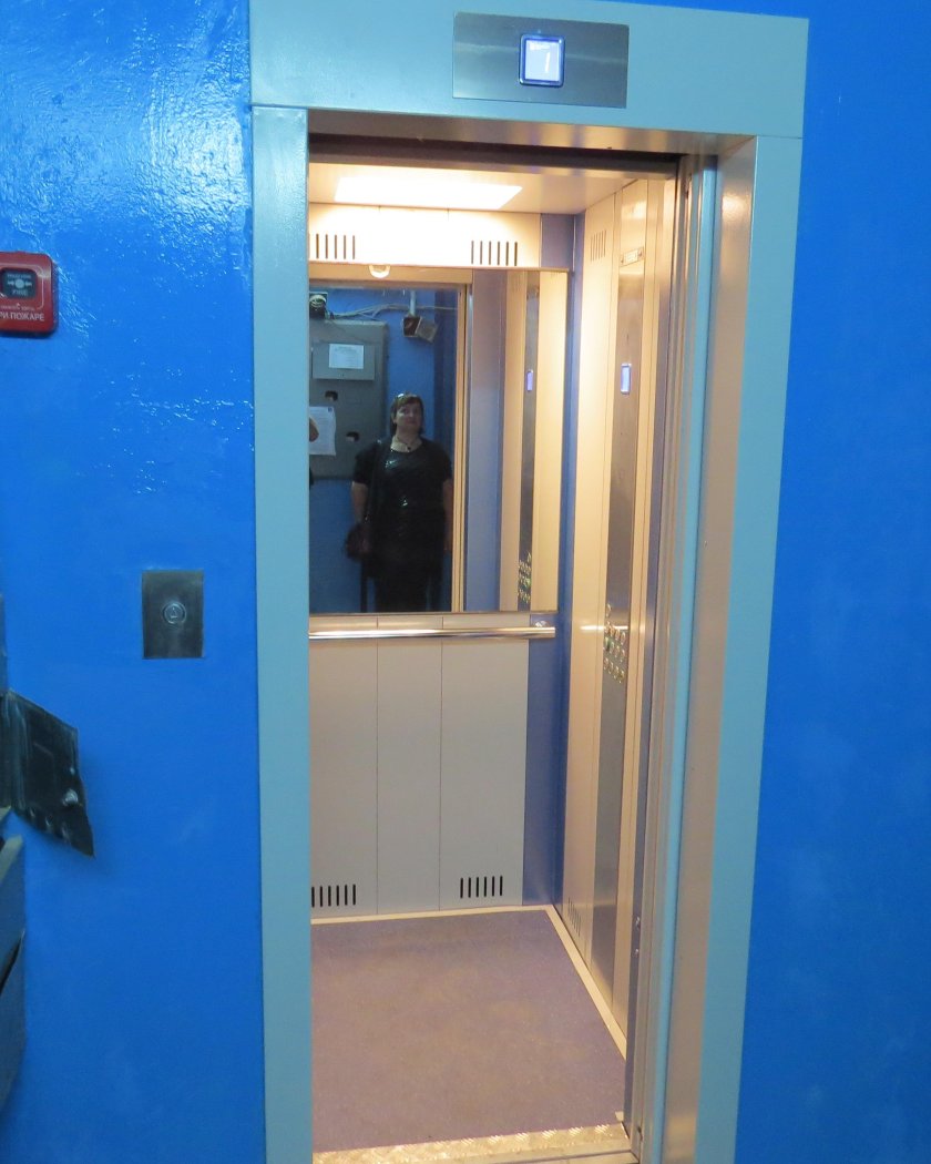 Грузовой лифт Максима Горького 1б 1 подъезд