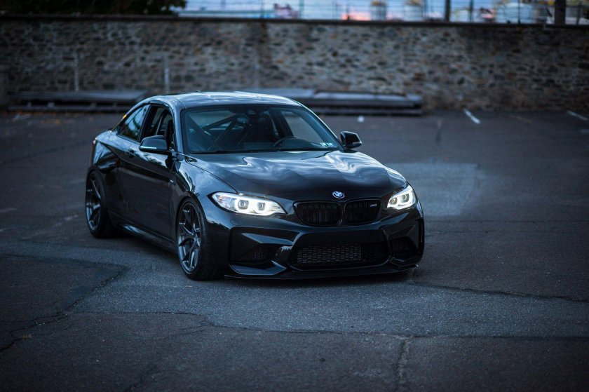 BMW all Black