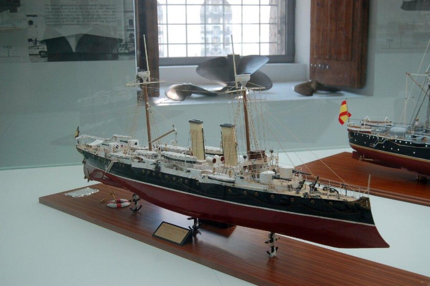 Бронепалубный крейсер Рейна Рехенте