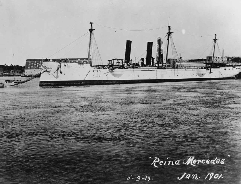 Испанский крейсер Рейна Кристина