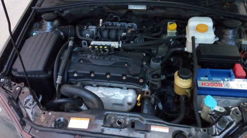 Лачетти 1.4 под капотом