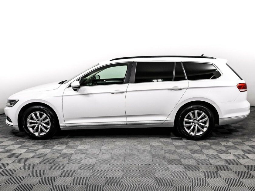 Volkswagen passat 2022 универсал