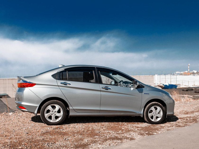 Серая хонда