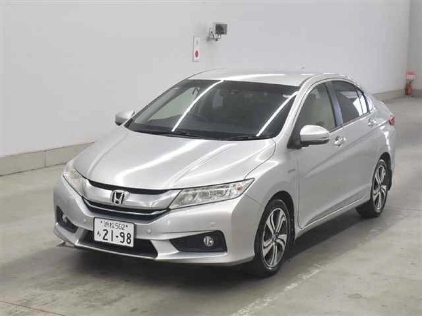Honda grace 2018