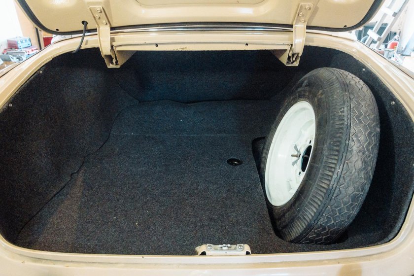 ГАЗ 21 багажник