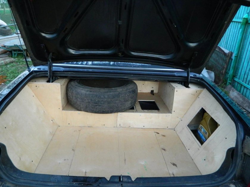 ГАЗ 3110 багажник