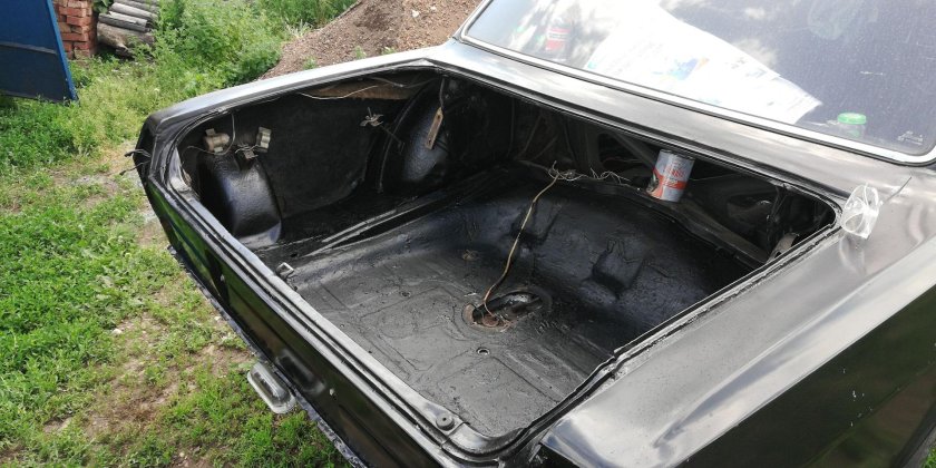 ГАЗ 24 багажник