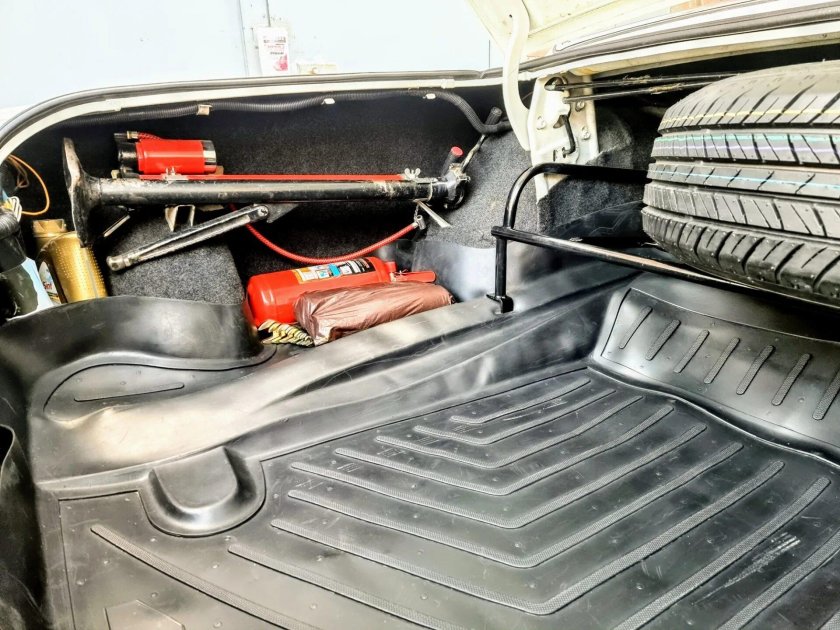 ГАЗ 24 багажник