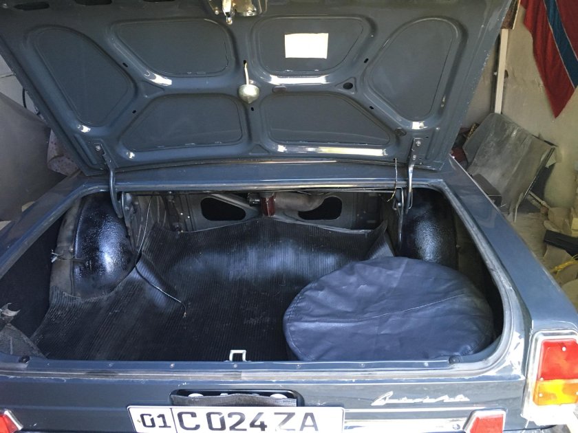 ГАЗ 24 багажник