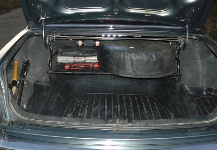 Газ 31105 багажник