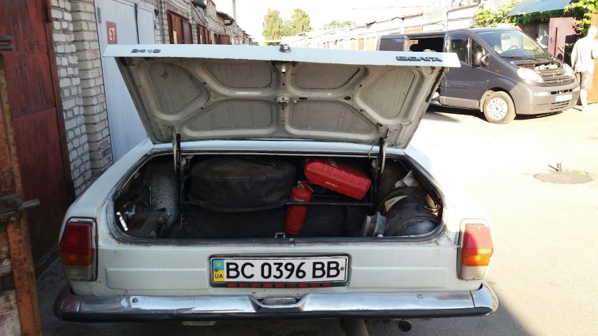 ГАЗ 24 багажник