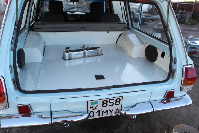 ГАЗ 24-02 багажник