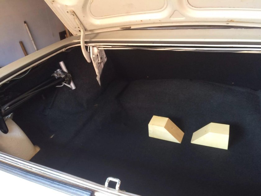 ГАЗ 24 багажник