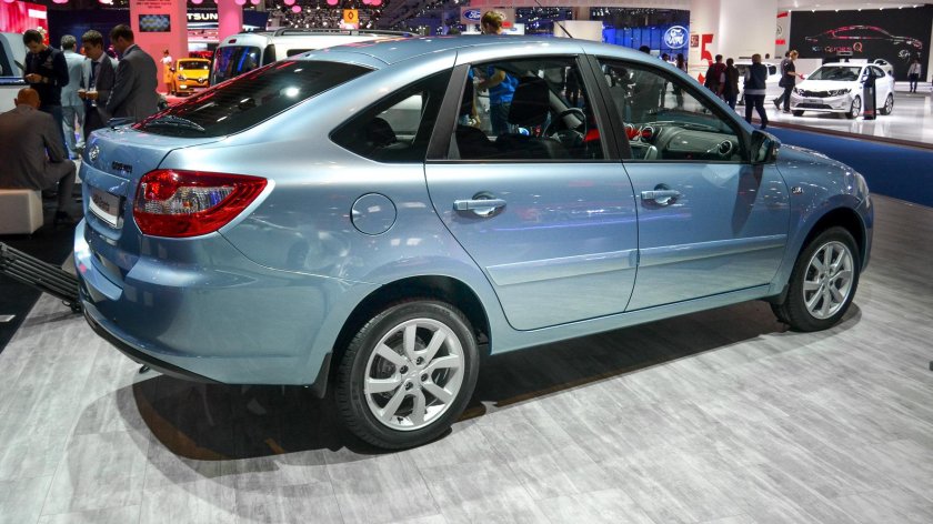 Lada Granta лифтбек