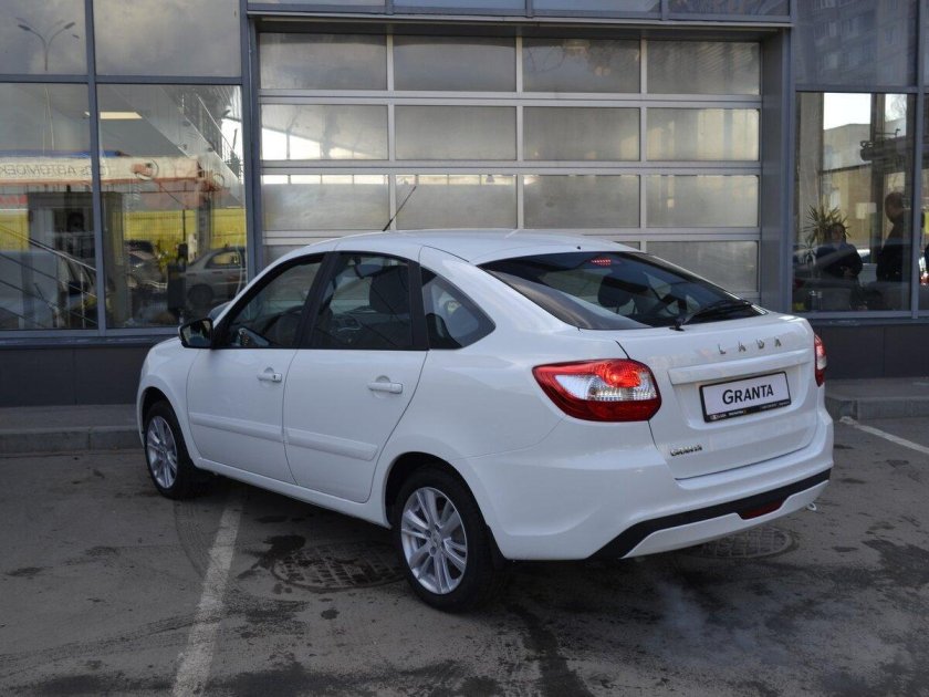 Лада лифтбек 2022