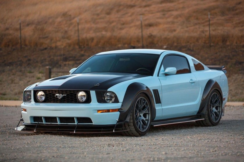Ford Mustang 2005