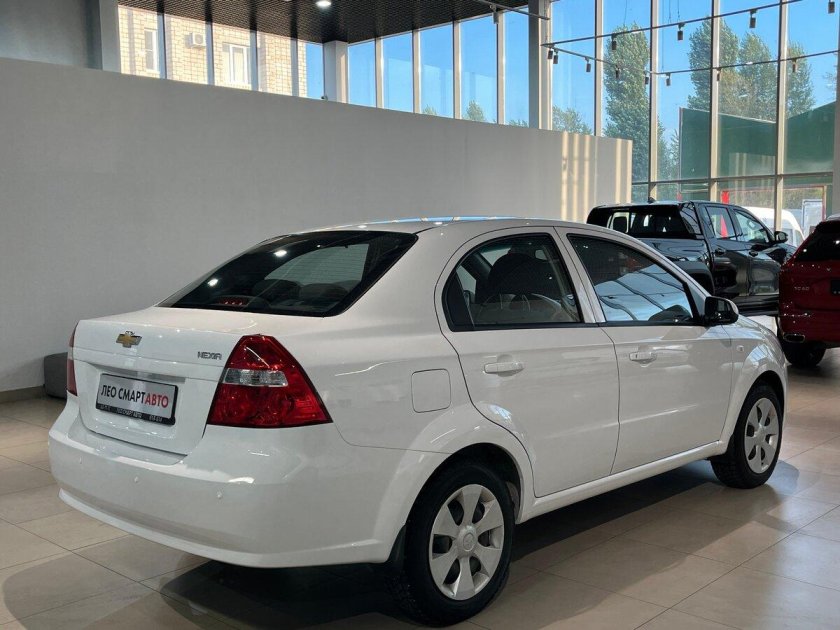 Шевроле нексия