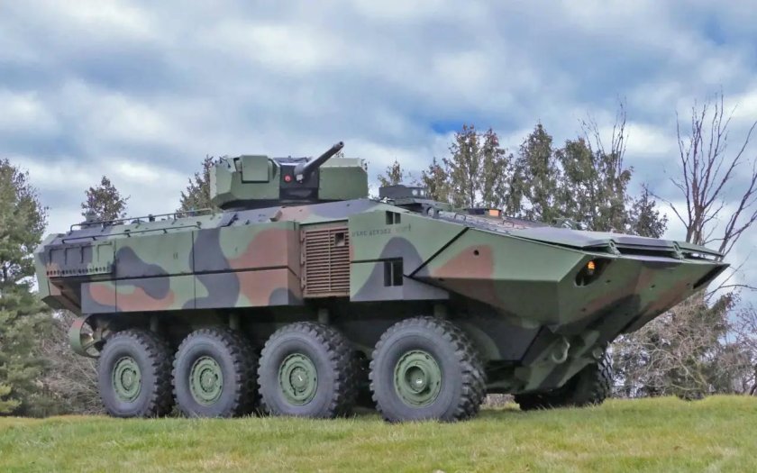 Mowag piranha 8x8