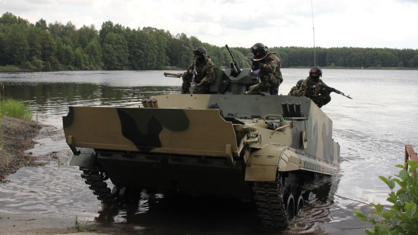 Гусеничный БТР БТ-3ф