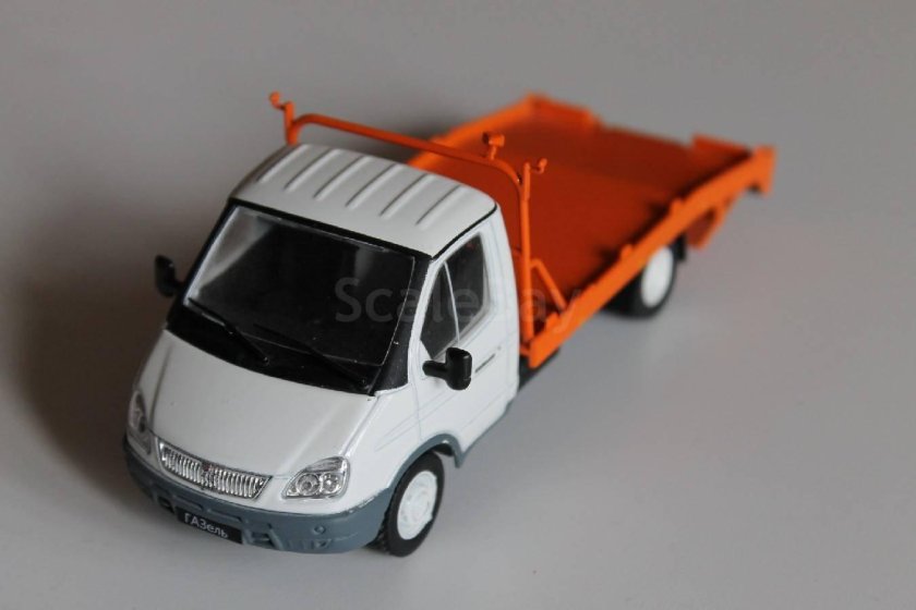 Модель ГАЗ 3302 1 43