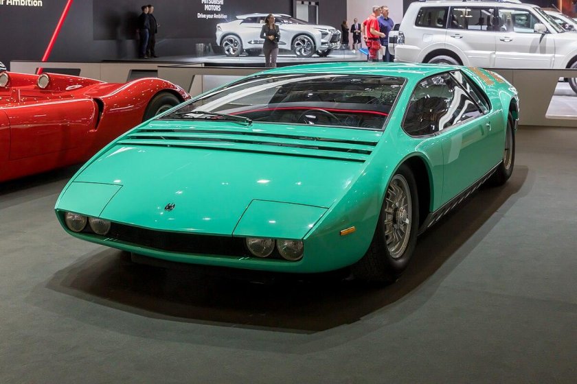 Автомобиль Bizzarrini Manta (1968)