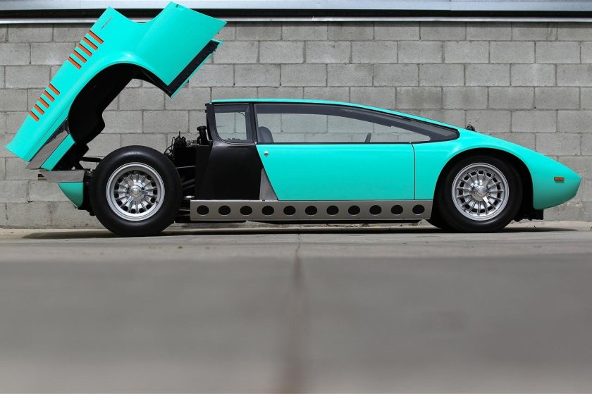Автомобиль Bizzarrini Manta (1968)