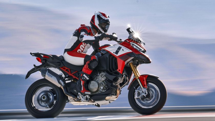Ducati Multistrada v4