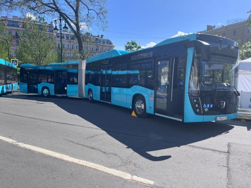 Электробус КАМАЗ-6282