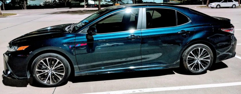 Цвет кузова 221 Galactic Aqua