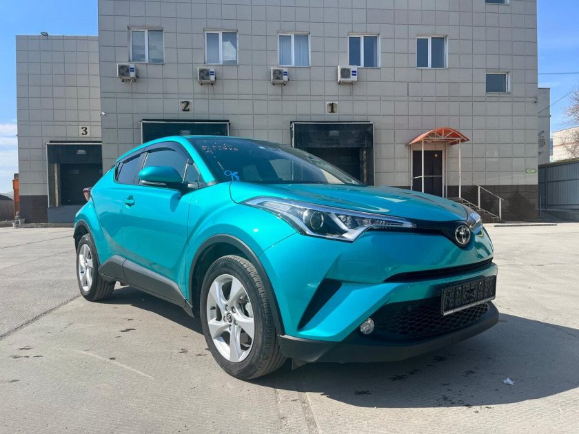 Тойота Chr 2017