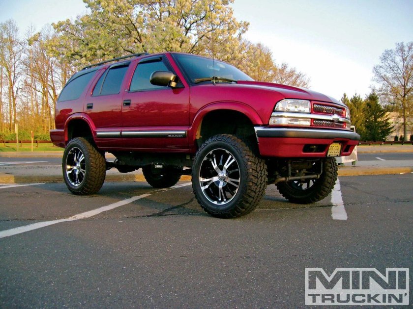 Chevrolet Blazer 1998 бездорожье