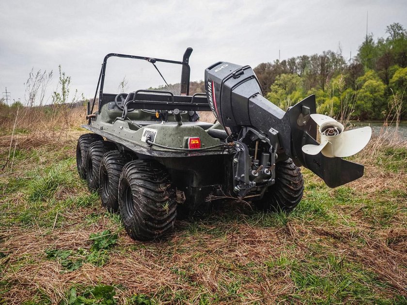 Снегоболотоход арго 8х8