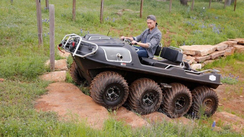 Снегоболотоход Арго 8х8