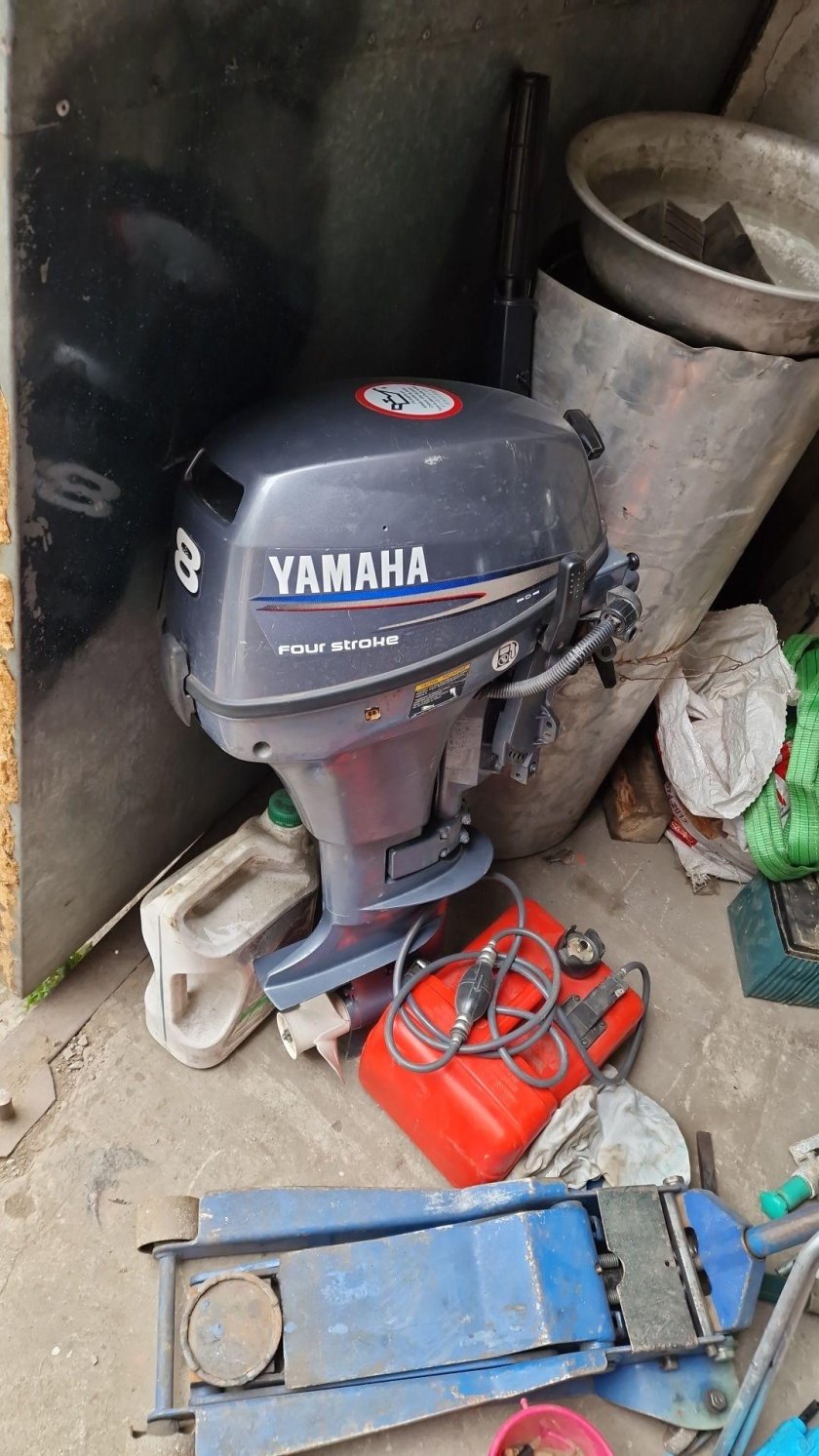 Лодочный мотор ямаха 9.9 2х тактный