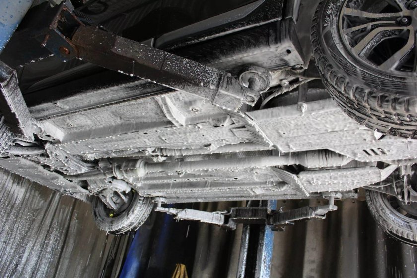 Днище Mitsubishi Outlander 3