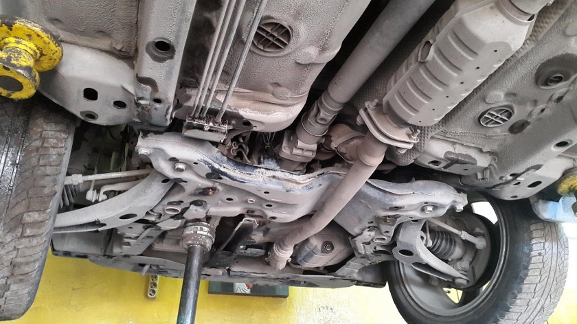 Днище снизу Mitsubishi Outlander 3