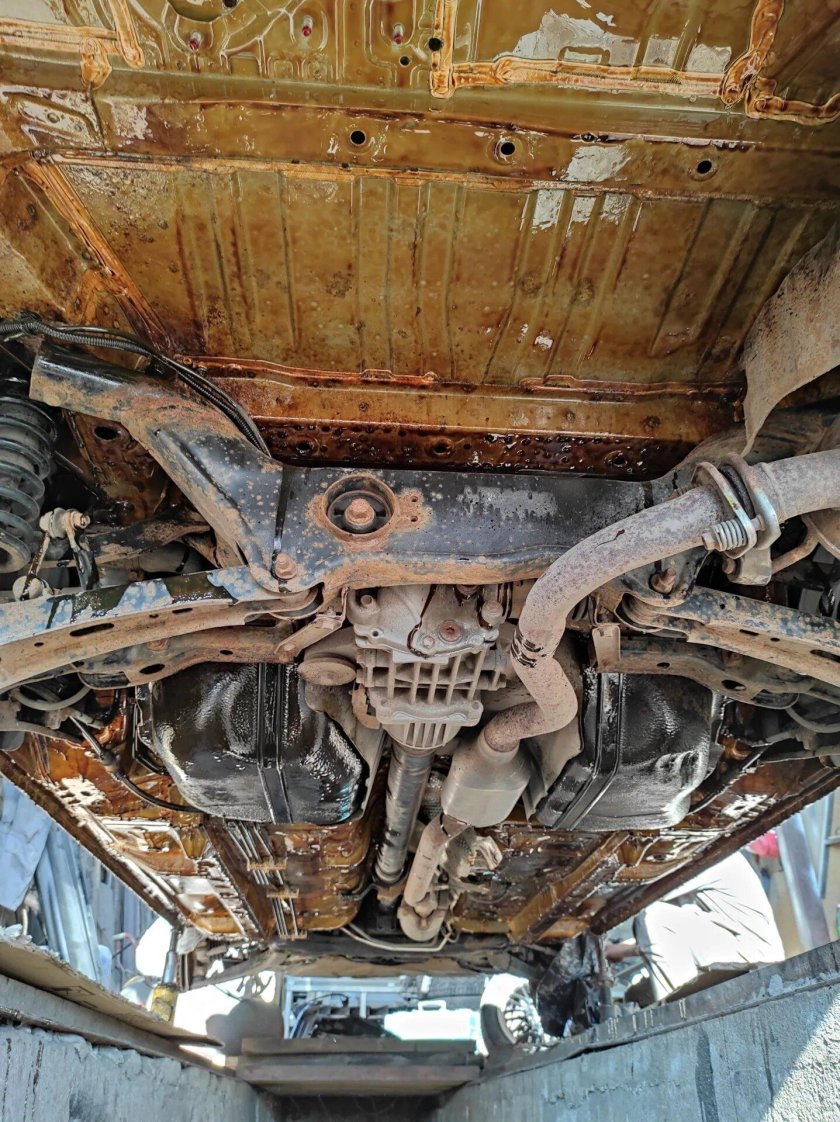 Днище субару форестер 2014