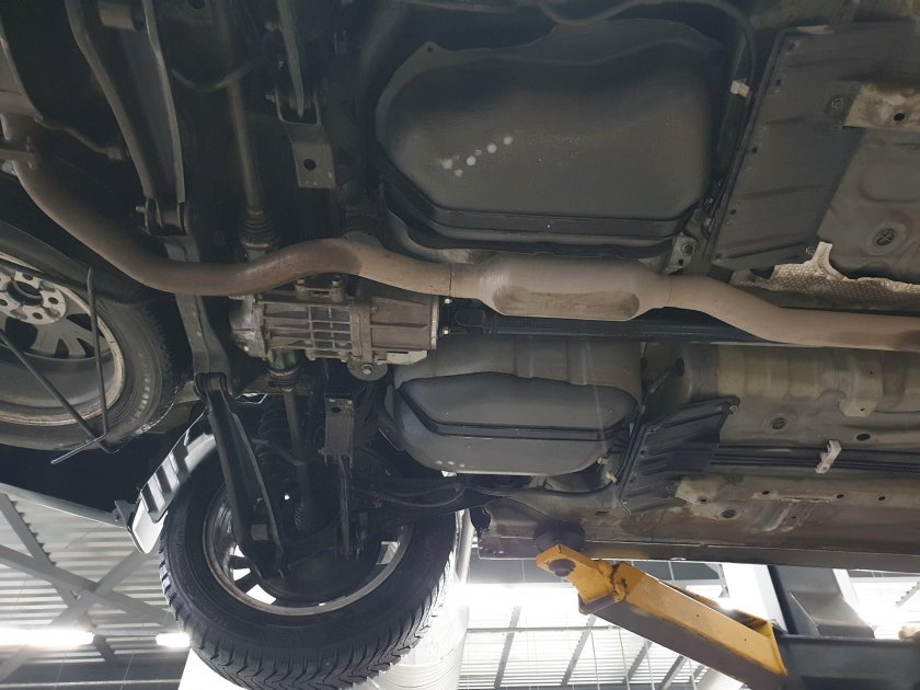 Днище снизу Mitsubishi Outlander 3