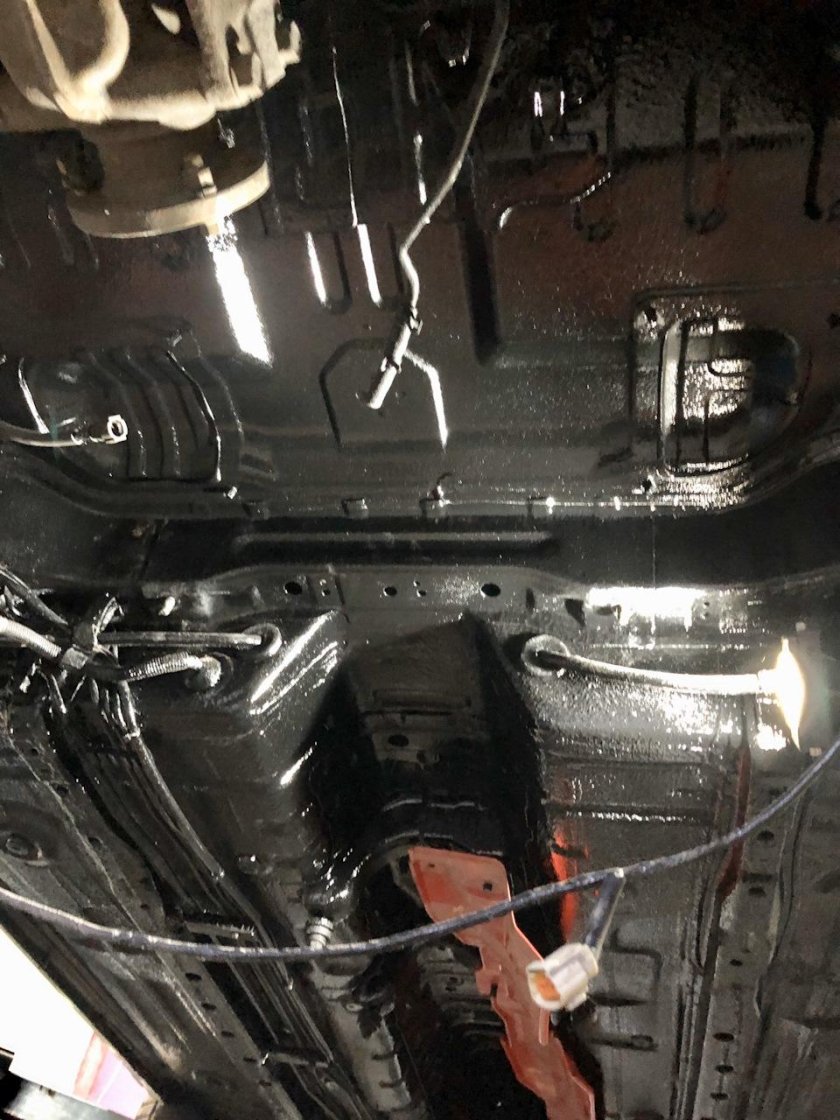 Днище Аутлендер 2009