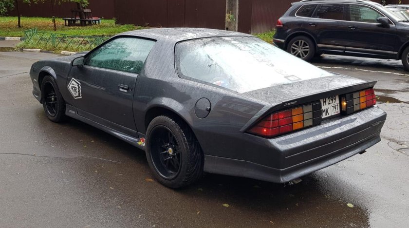 Chevrolet camaro 3 поколение