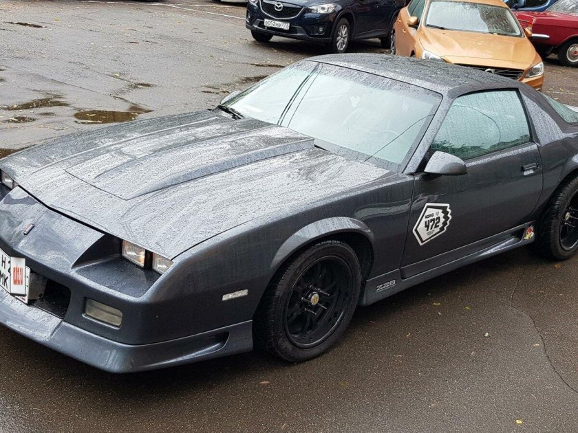Chevrolet Camaro 1990