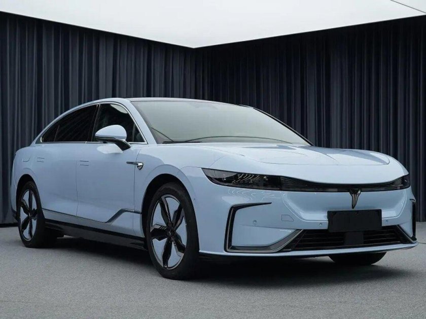 Автомобили 2023