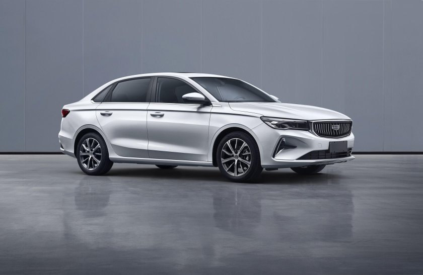 Geely Emgrand 2021