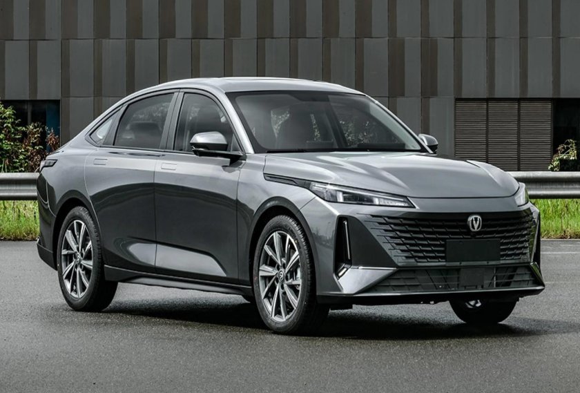 Changan седан 2023