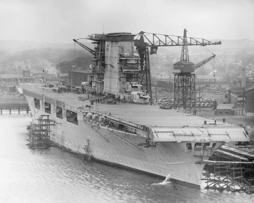 Авианосец Лексингтон CV-2