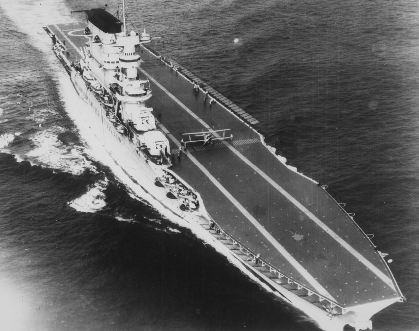 Авианосец илластриес 1940